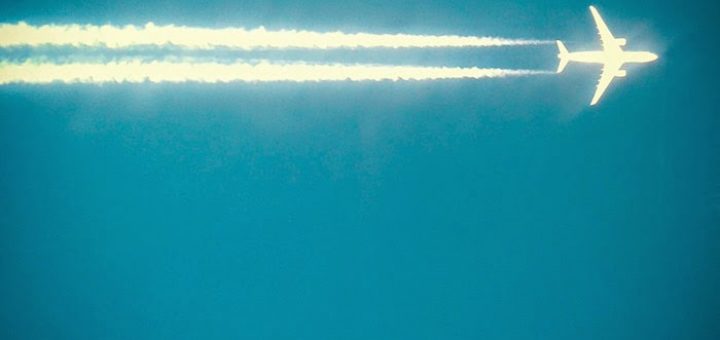 aereo-cielo-scie chimiche-bufala