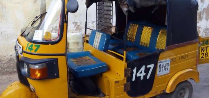 taxi-bajaj-Dar es Salaam