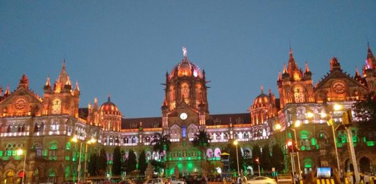 stazione-ferroviaria-victoria-bombay